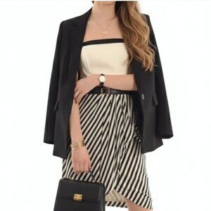 REISS Black and Off White Viscose and Silk Boned Dress.  SZ 2 US